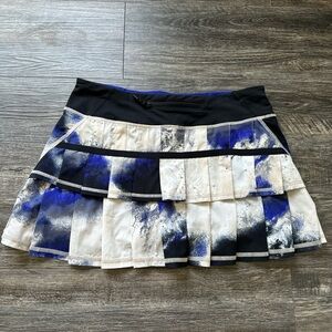 Lululemon skirt